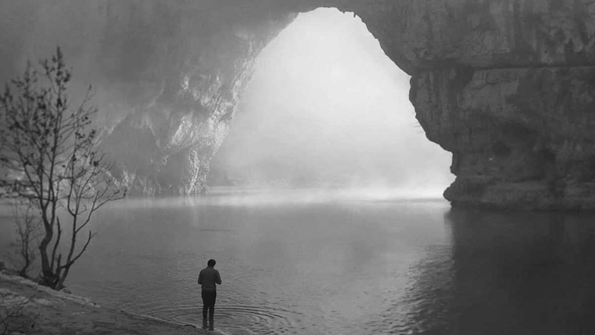 image from Raphaël Dallaporta les vacillements de la photographie